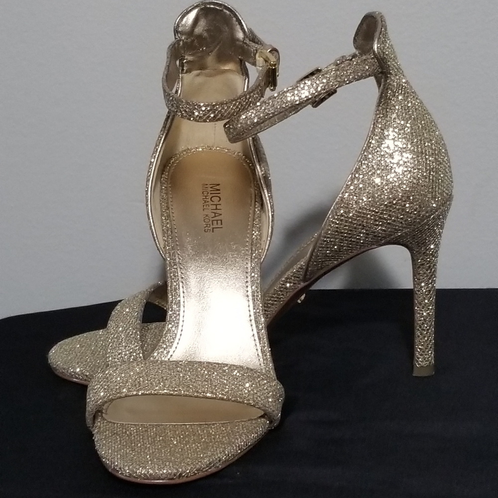 Michael Kors 5m Sandals NWOT